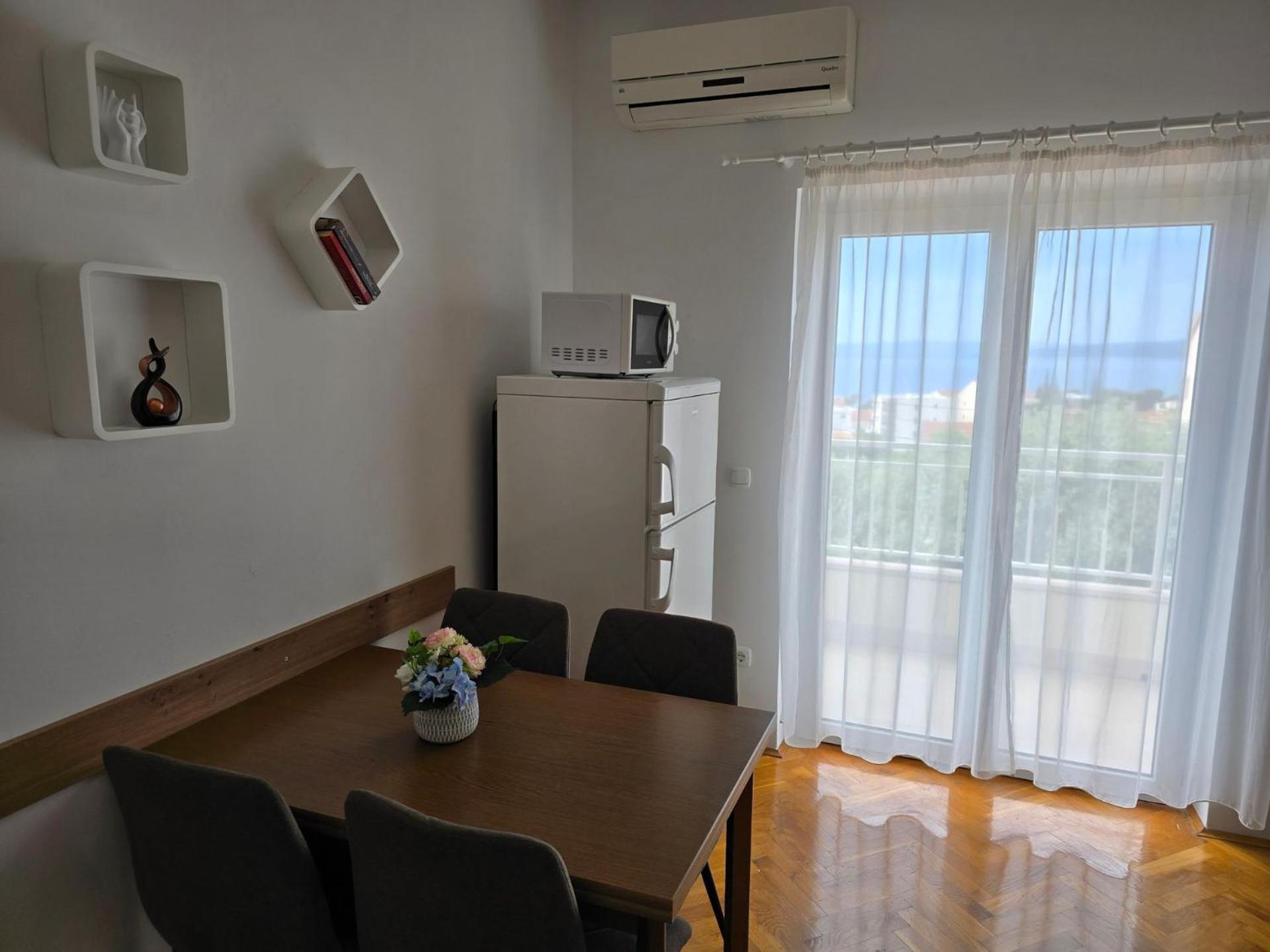 Apartment Huanita Promajna Exterior photo